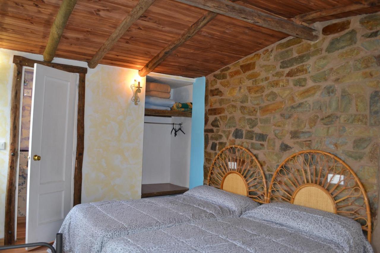 Albergue La Jarilla Plasenzuela Luaran gambar