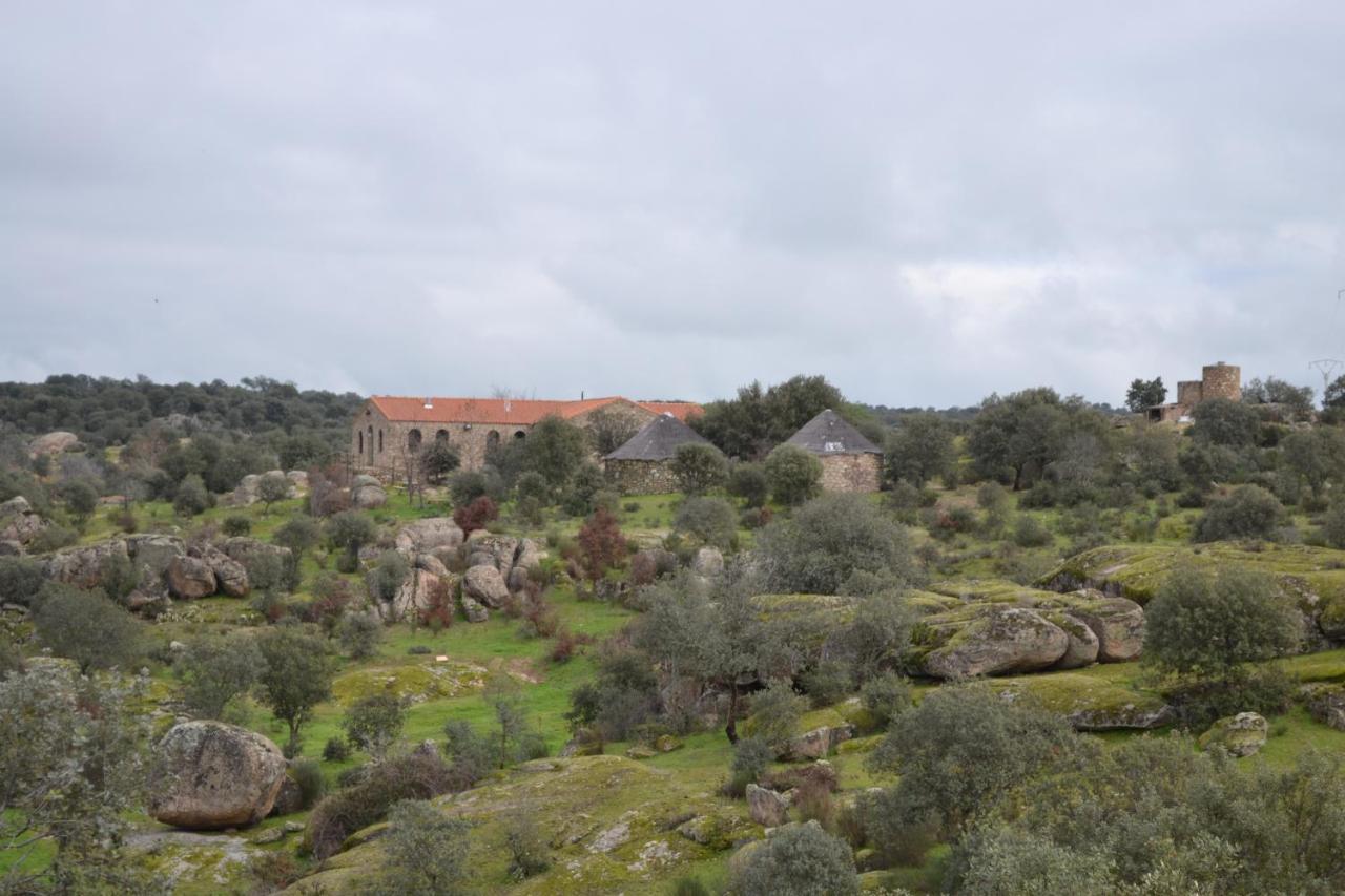 Albergue La Jarilla Plasenzuela Luaran gambar
