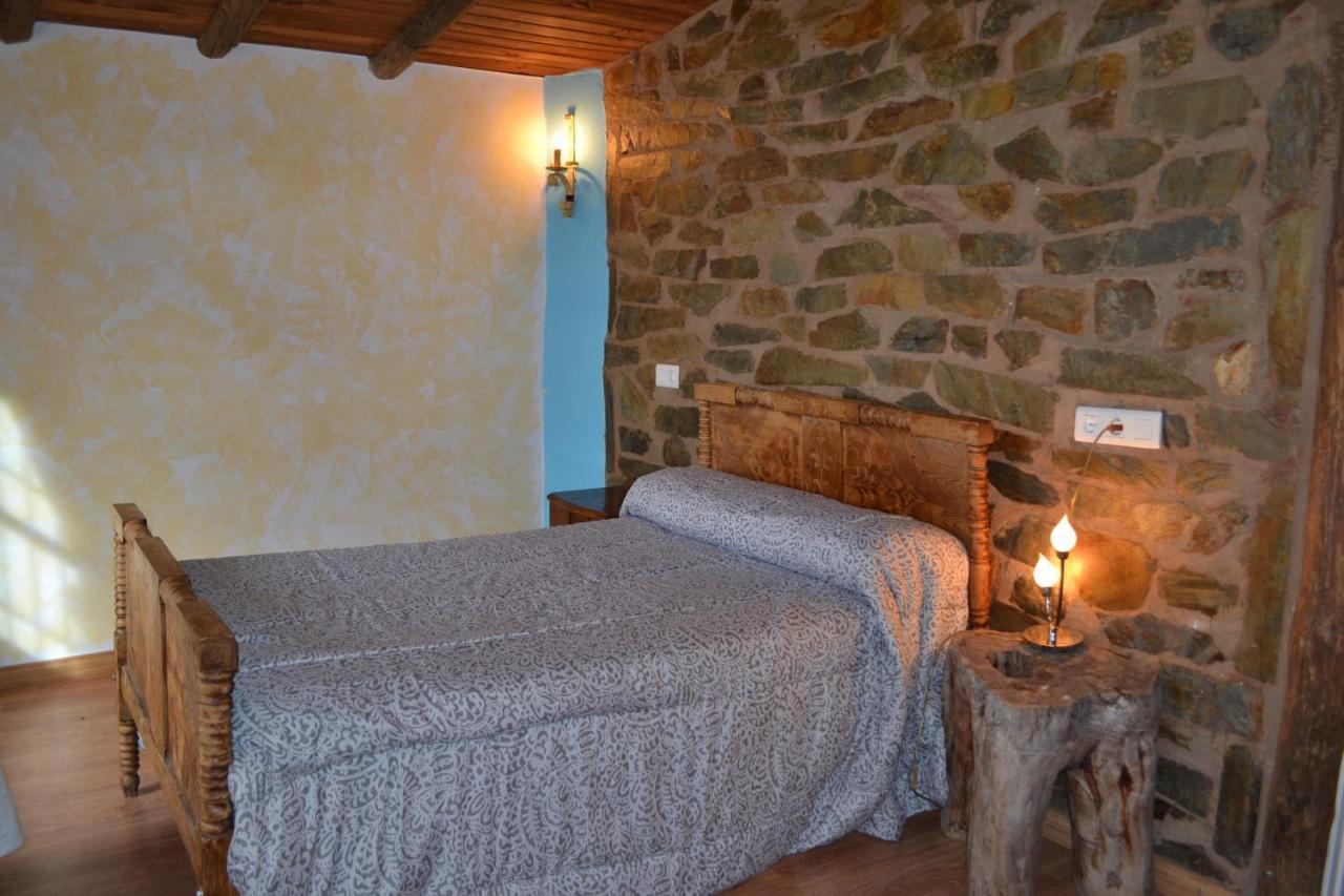 Albergue La Jarilla Plasenzuela Luaran gambar