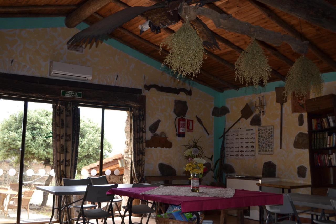 Albergue La Jarilla Plasenzuela Luaran gambar